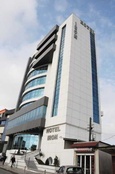 Iron Hotel Hokmeli Exteriör bild